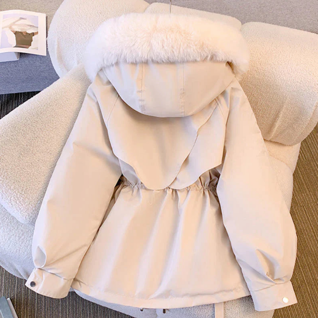 Amara | LUXE WINTER COAT WITH FUR COLLAR