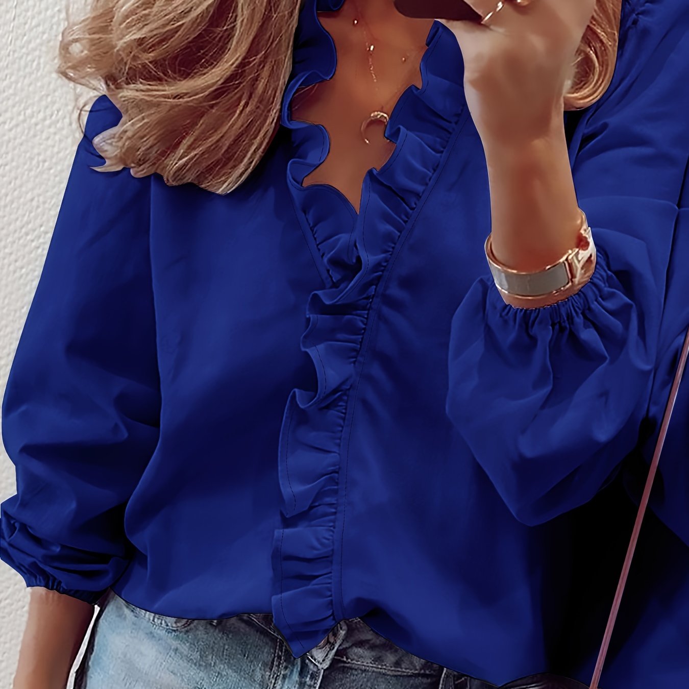 Leona – Rynket V-Hals Bluse